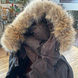 2022 Women’s Canada Goose Trillium Parka HD